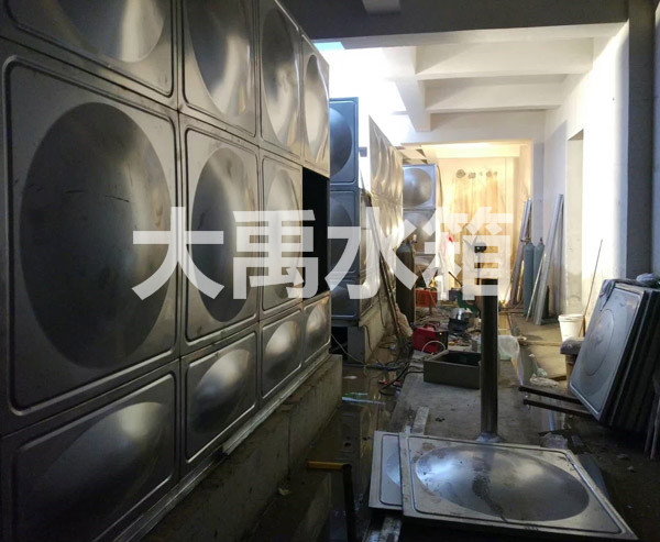 組合（hé）式（shì）不鏽鋼水箱