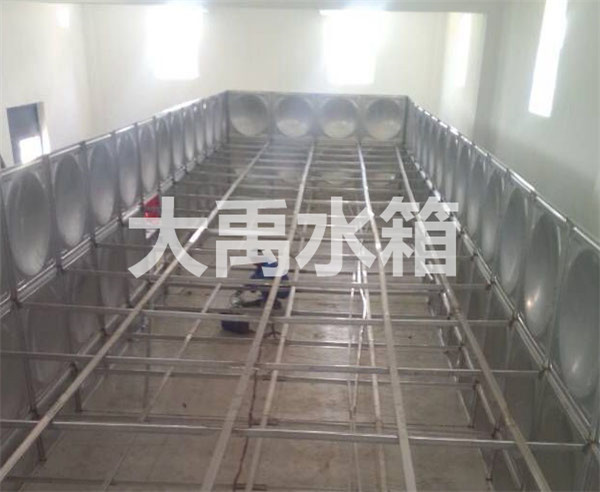 心儀（yí）路小學（xué）水箱